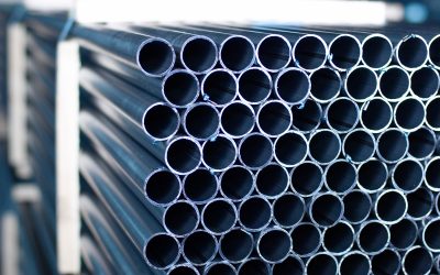 Borular, Galvaniz Boru Nedir? Galvaniz boru, çelik veya demir boruların paslanmaya ve parçalara karşı ayrılmasını arttırmak için kaplama ile kaplanmasıyla üretilen boru çeşididir. Galvaniz kaplama, borunun ömrünü uzatarak dış etkenlere karşı korur. Galvaniz Borunun Avantajları ✅ Korozyon Direnci – ✅Uzun Ömürlü – Standart Dayanıklılık Dayanıklılık – Dış etkilere karşı Bakım Kolaylığı – Galvaniz Boru Kullanım Alanları 🔹 İnşaat Sektörü– Yapı 🔹Su ve Gaz Hatları – 🔹**Tarım ve Sulama Sistemleri – Sulama Sanayi ve Fabrika Uygulamaları Galvaniz Boru Çeşitleri: Daldırma Galvaniz Boru: Sıcak Elektro Galvaniz Boru: Daha Eğer belirli bir kullanım alanı, galvaniz boru fiyatları ve ölçüleri hakkında bilgi için HL Metal Demir Çelik Sanayi ile iletişime geçebilirsiniz.